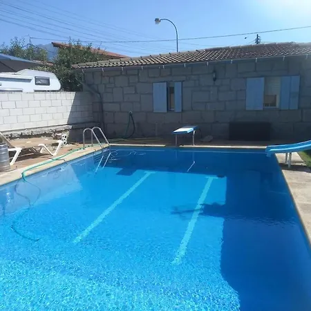 Acogedora Casita Loft De Piedra Con Piscina Compartida Apartment Becerril de la Sierra Exterior photo