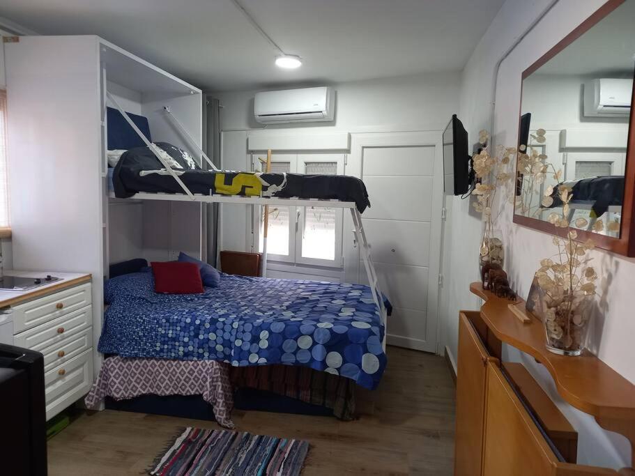 Acogedora Casita Loft De Piedra Con Piscina Compartida * Becerril de la Sierra
